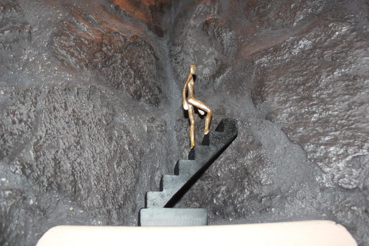The Rock Luxury Homes Mesaria Exterior foto
